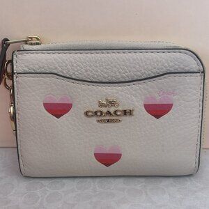 NWOT Coach Zip Card Case With Stripe Heart Print Chalk Multi, CA794